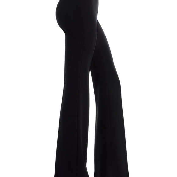 NWT Theory Black Demitria Admiral Crepe Flared Pants - Size 6 - Picture 1 of 8